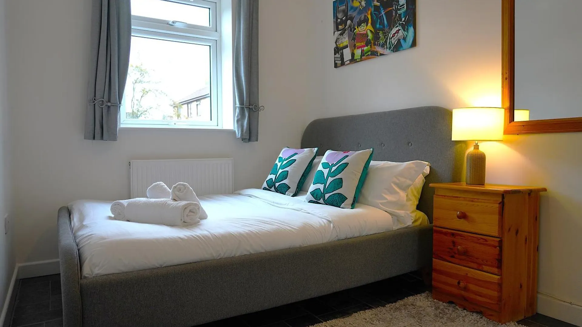 Sleeps 10, Free Parking, Close To Science Park, King Size Bed Milton  Holiday home Milton (Cambridgeshire)