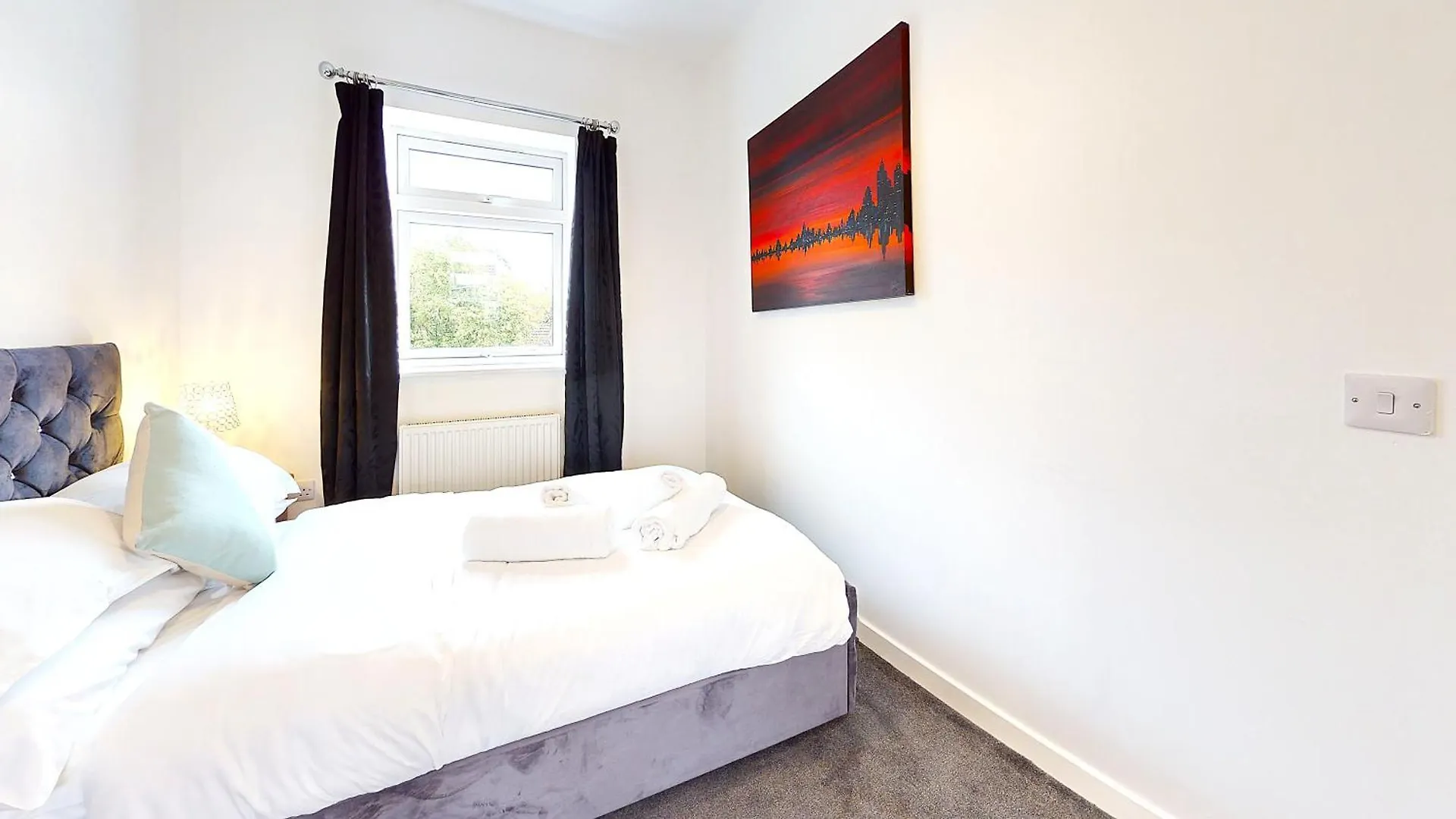 Sleeps 10, Free Parking, Close To Science Park, King Size Bed Milton  Milton (Cambridgeshire)