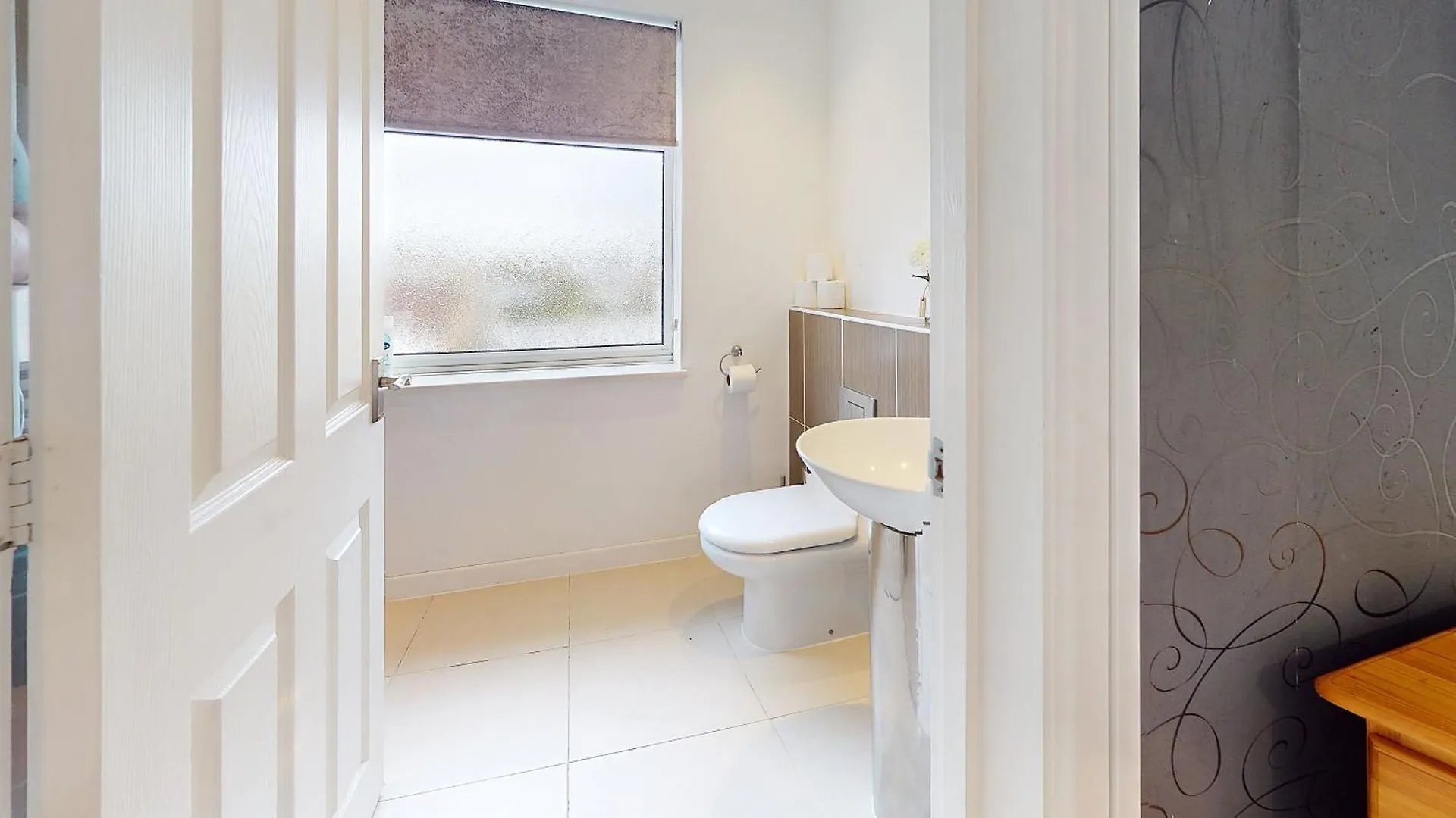 Holiday home Sleeps 10, Free Parking, Close To Science Park, King Size Bed Milton